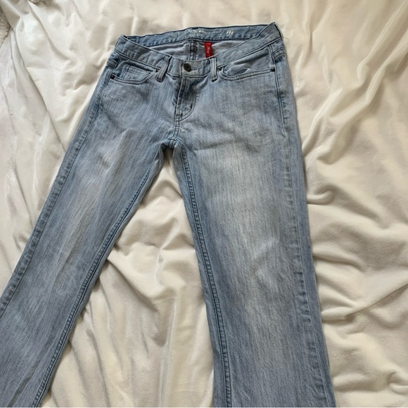 Guess Jeans Foxy-Flare Cut Stretch Jeans SZ-27 - Picture 5 of 13